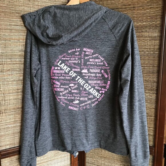Lake of the Ozarks Upcycled Hoodie, Size M: Zip-Up Jacket, Landmarks Marinas - Picture 9 of 10